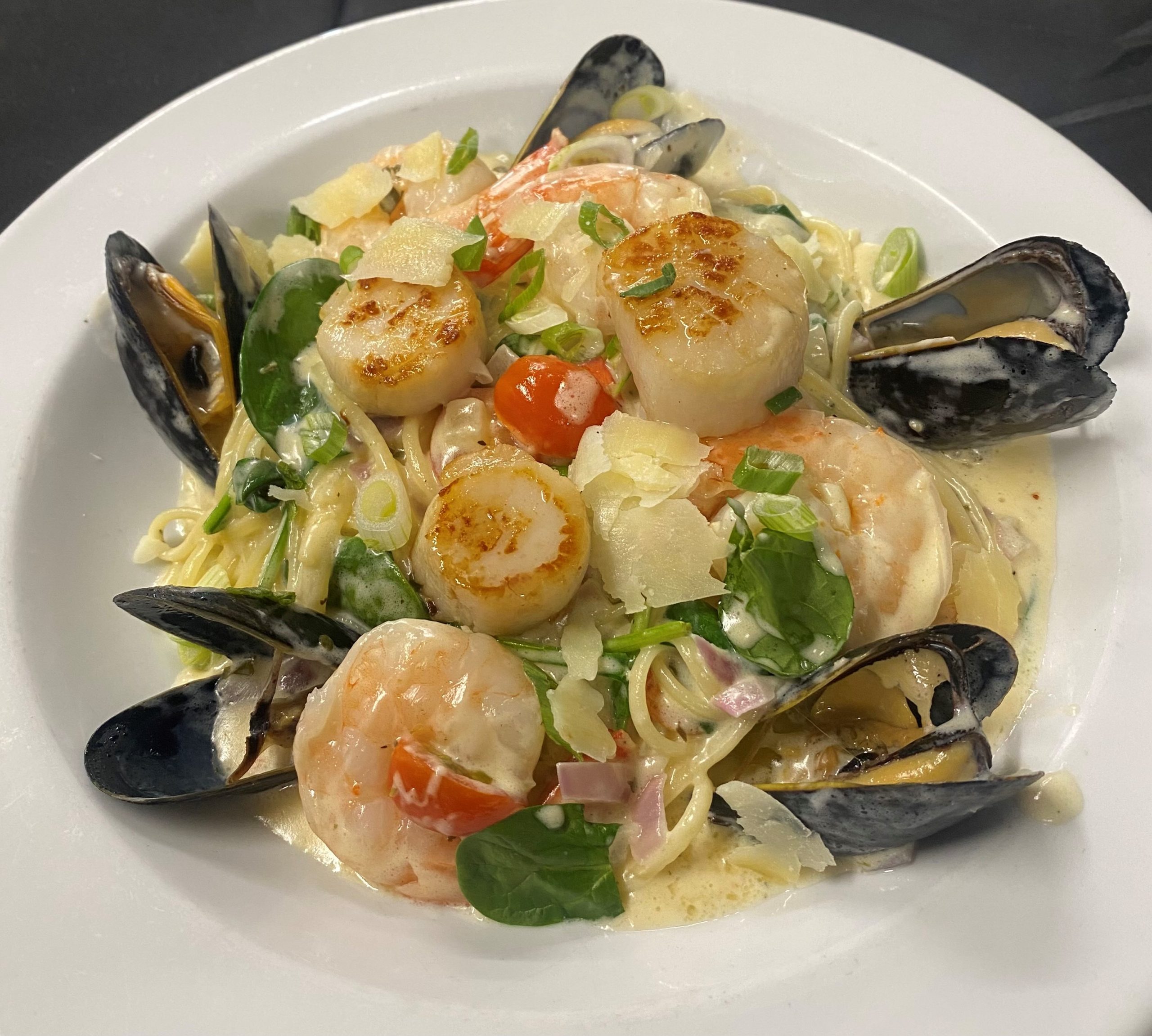 seafood-linguine